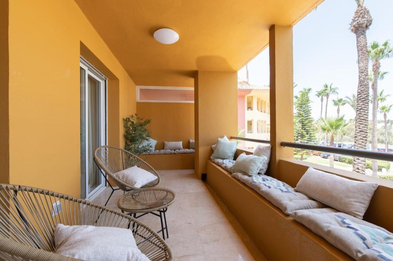 Puerto Sotogrande Con Vistas Al Mar Daire Dış mekan fotoğraf